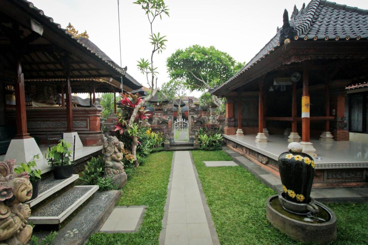 Awan Bali House Hotel Убуд Екстериор снимка