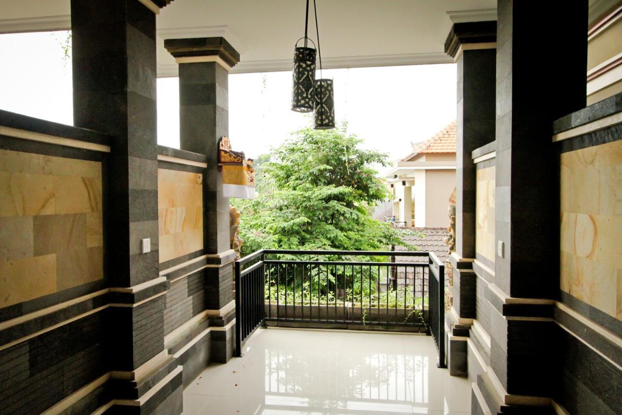 Awan Bali House Hotel Убуд Екстериор снимка